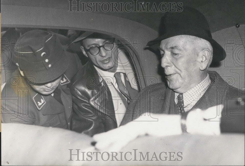 1954 Federal Minister of Economy Prof. Erhard - Historic Images