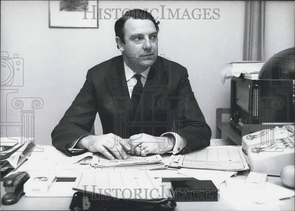 1970 Press Photo Leopold Bill von Bredow as Press Attache in Israel-Historic Images
