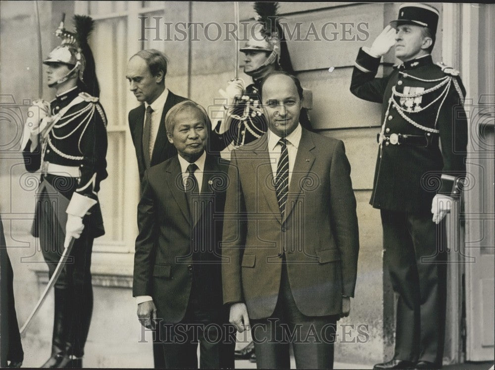 1985, Prime Minister: Thailand's Prem with France's Laurent Fabius - Historic Images