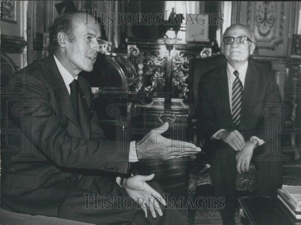 1974, President Giscard d'Estaing Meets with Georgios Mavros Paris - Historic Images