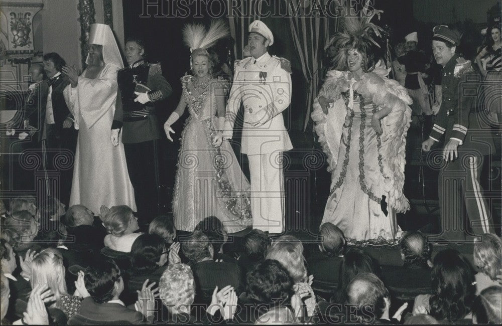 1973 Paulette Merval and Marcel Merkes in the Operetta &quot;Douchka&quot; - Historic Images