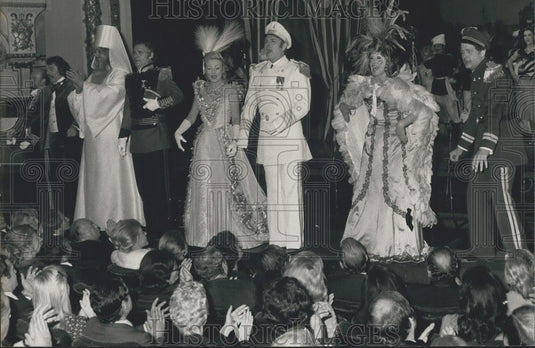 1973 Paulette Merval and Marcel Merkes in the Operetta "Douchka" - Historic Images