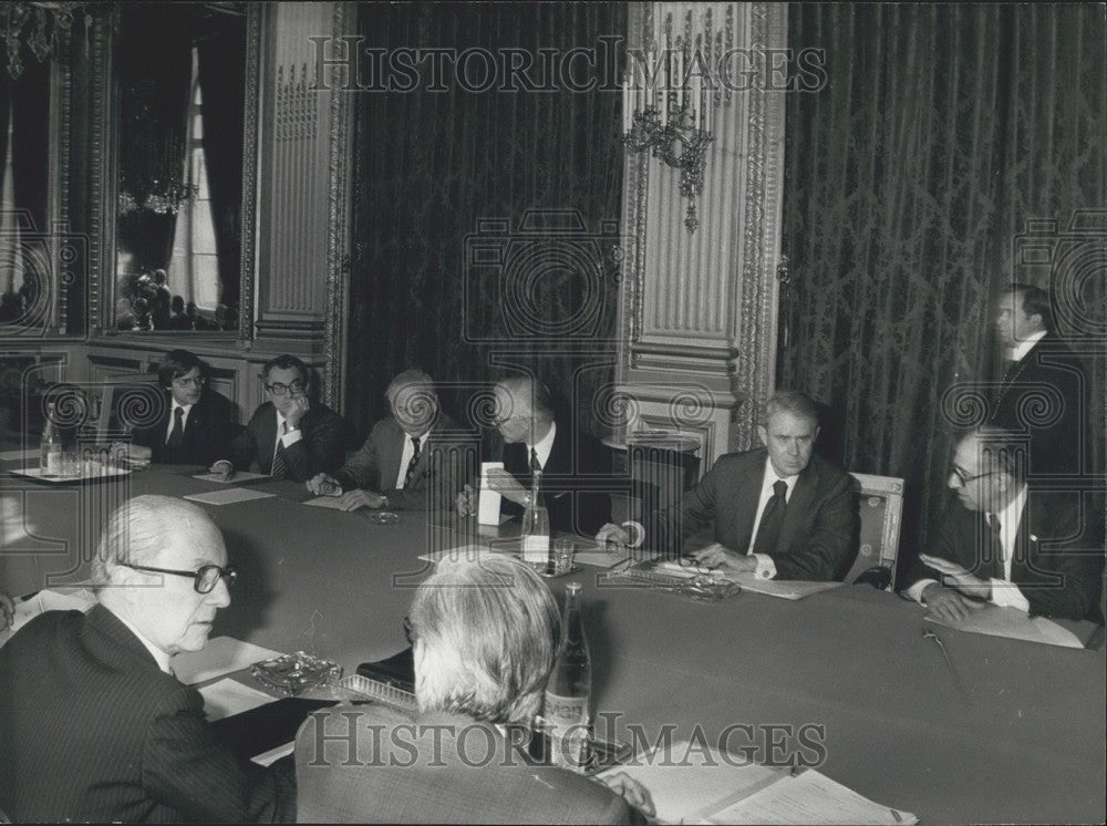 1977, Louis de Guiringaud and Cyrus Vance in Paris - Historic Images