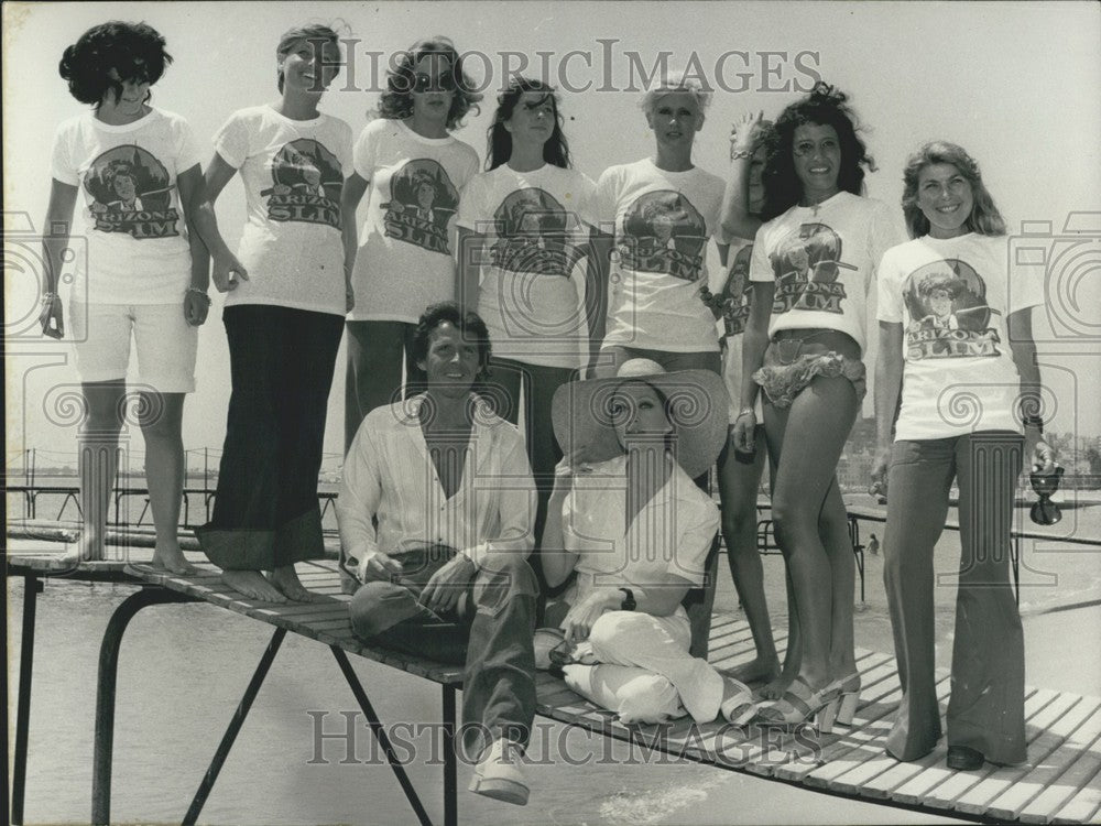 1974 Paul McGregor and Barbara Chase in Cannes - Historic Images