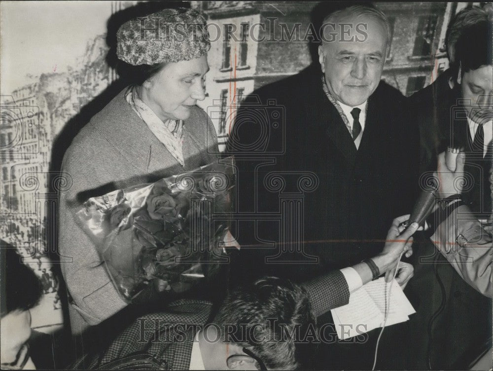 1965 Press Photo New USSR Ambassador to France Valerian Zorine and Wife in Paris - Historic Images