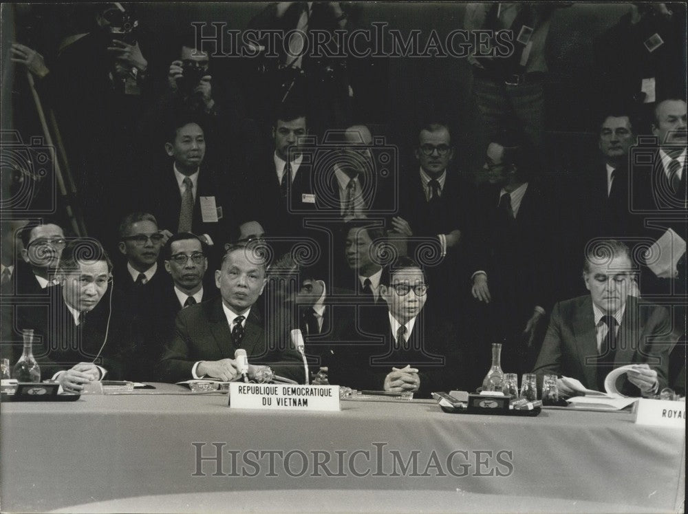 1973, Nguyen Duy Trinh Leads North Vietnamese Delegation Conference - Historic Images