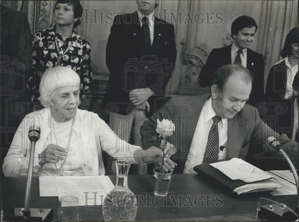 1978 Press Photo Lillian Carter during a Press Conference-Historic Images