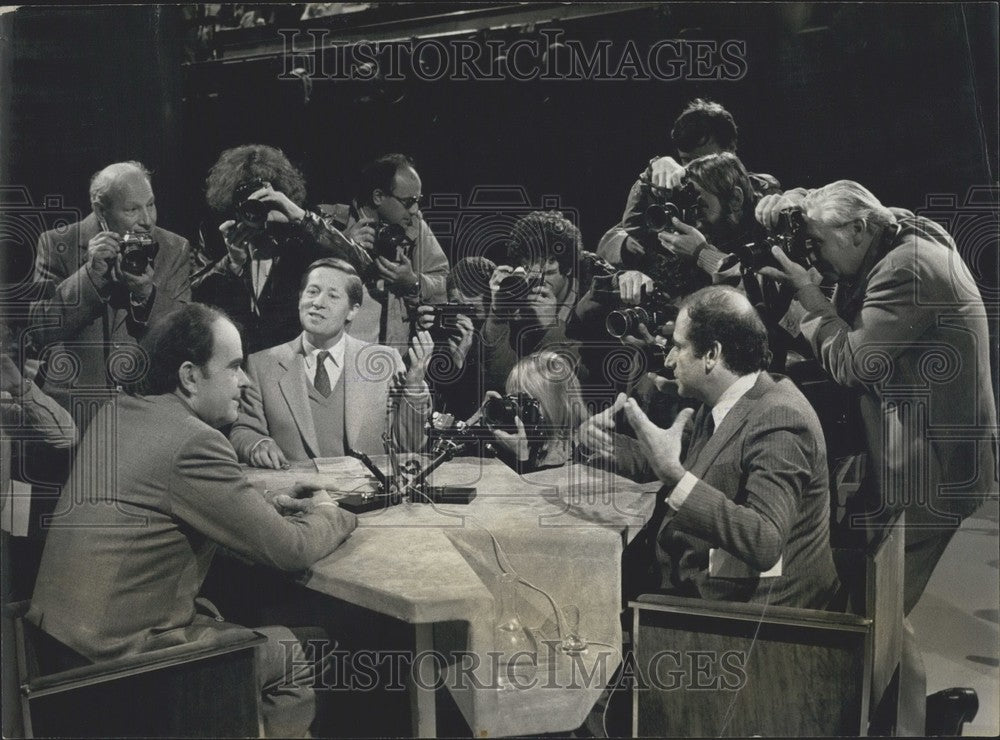 1980 Presidential Candidate Georges Marchais "Cards on the Table" - Historic Images