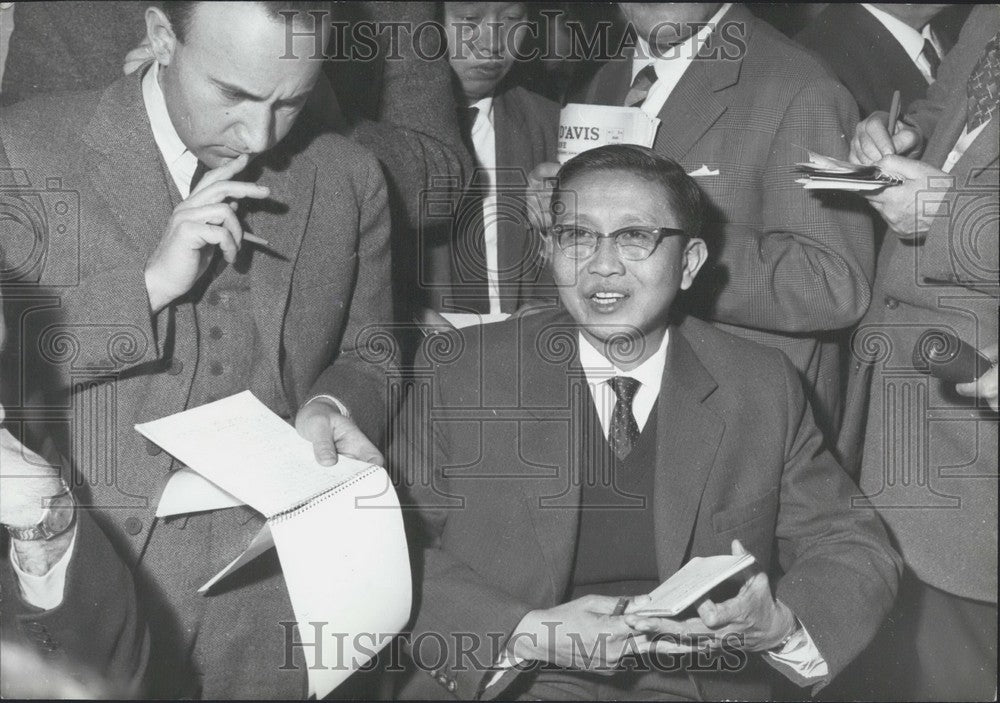 1962, Thoumi Vongvihit at a Conference in Laos - Historic Images