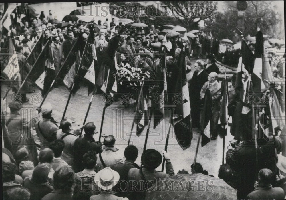 Press Photo Ceremony in Honor of the People Killed in WWII in Algeria - Historic Images