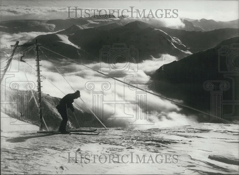 Press Photo Skier on Musala in Bulgaria's Rila Mountain Range - Historic Images