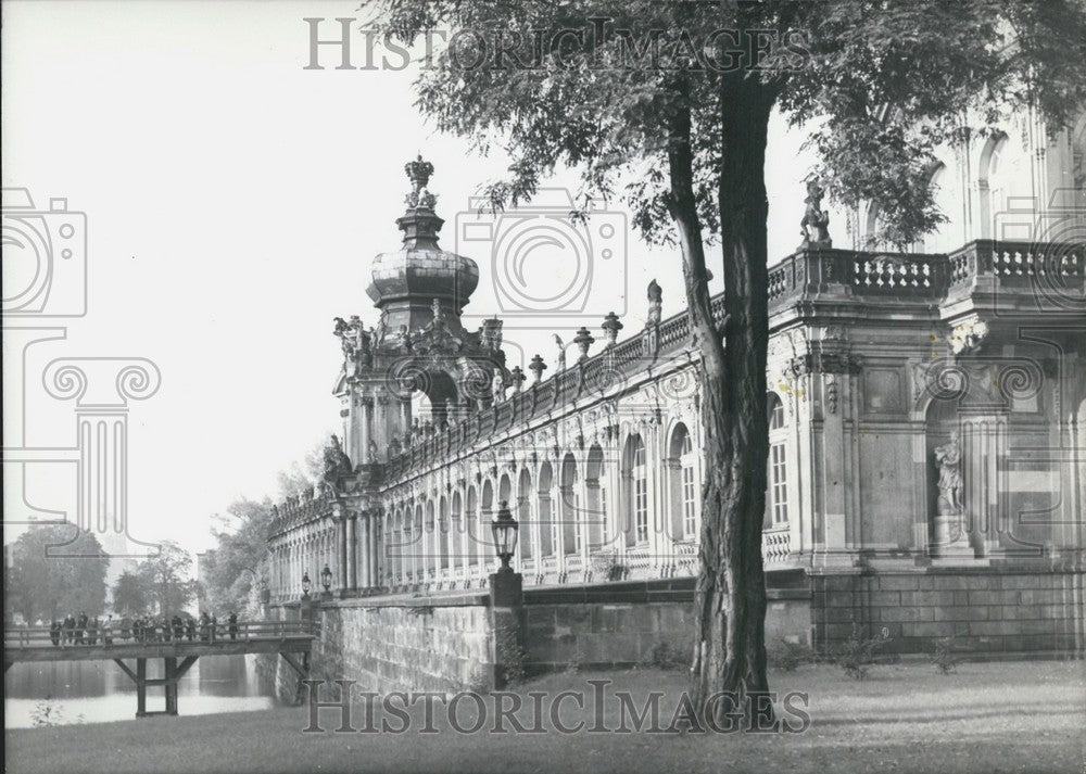 1967 Press Photo Zwinger Palace in Dresden-Historic Images