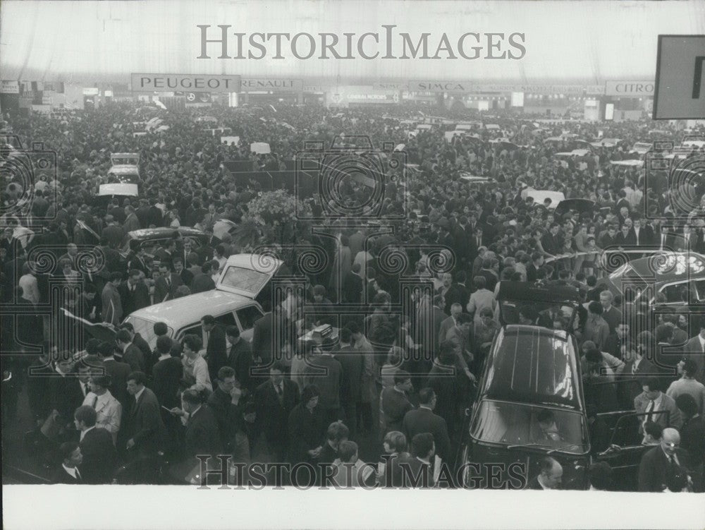 1968 Press Photo Overview Automobile Fair Porte de Versailles-Historic Images