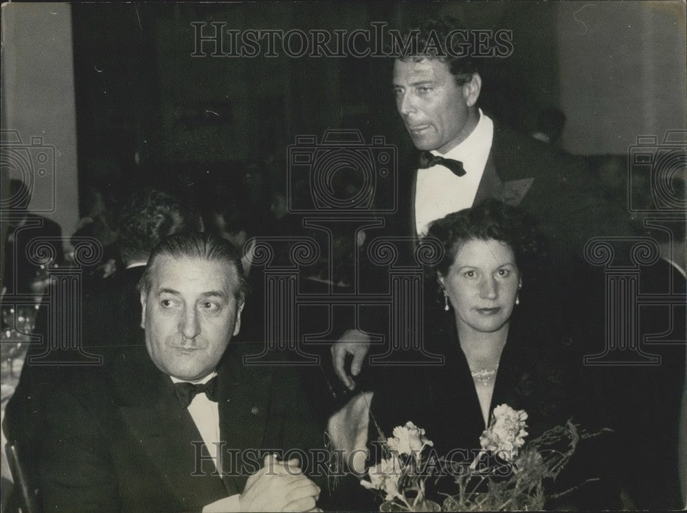 1956 Press Photo Gala Evening at Miramonti Hotel in Cortina - Raf Vallone. - Historic Images