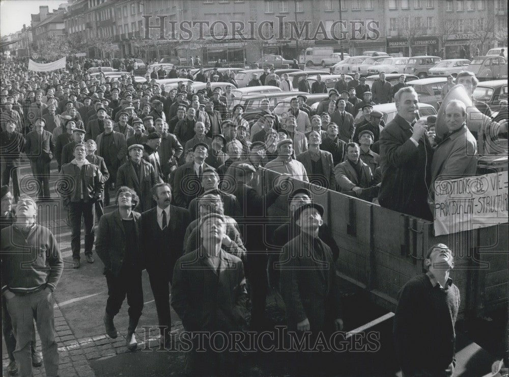 1969, Farmers&#39; Strike Demonstrators at Hotel de Ville in Paris - Historic Images