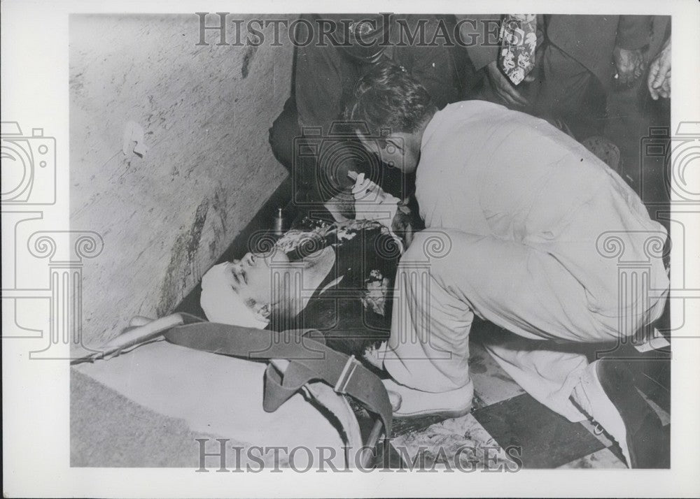 1950 Press Photo New Yorker Richard Lohr shot.-Historic Images