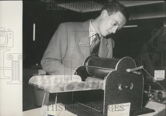 1954 Press Photo Craftsman & Copier Made of Wall Piping & Air Chambers - Historic Images