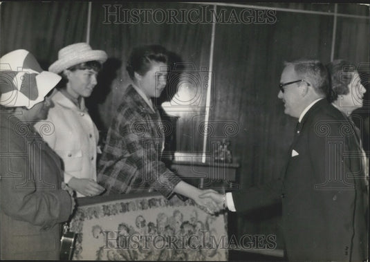 1962, Countess Nicolai, Princesses Claude & Isabella, Prince Rainier - Historic Images