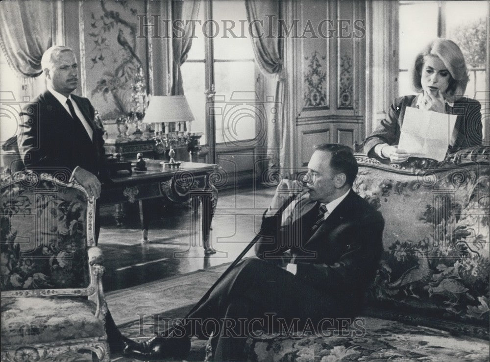 1984 Press Photo Michel Serrault, Jean-Louis Trintignant, &amp; Catherine Deneuve - Historic Images