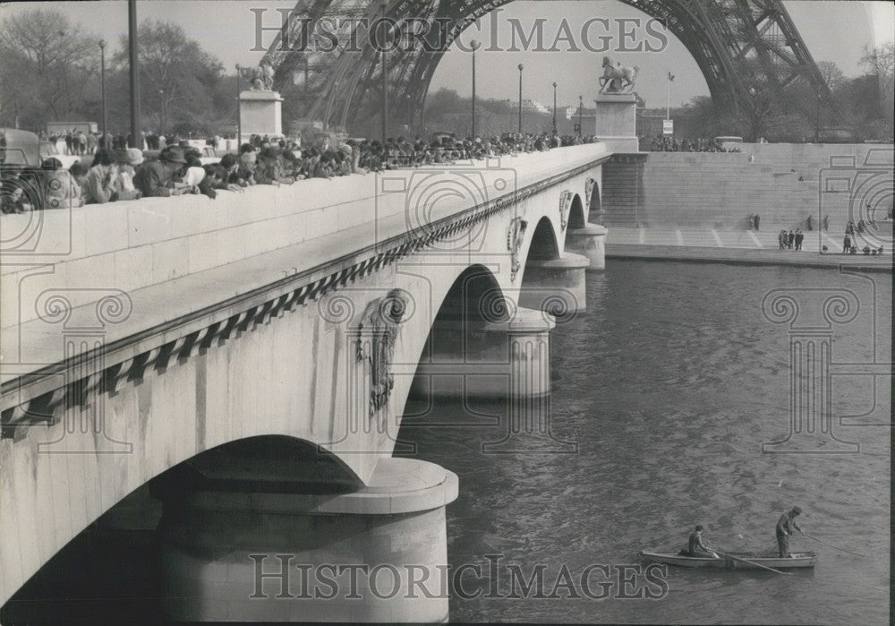 1961, Tourists at the Eiffel Tower - Historic Images