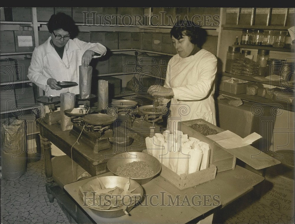 1979, Parisian Herbalists Preparing Mixes for Sale - Historic Images