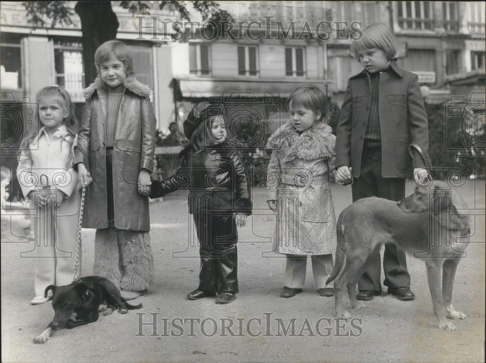 1970 Press Photo Children&#39;s Line &quot;Toutou&quot; by Roger Fox - Historic Images