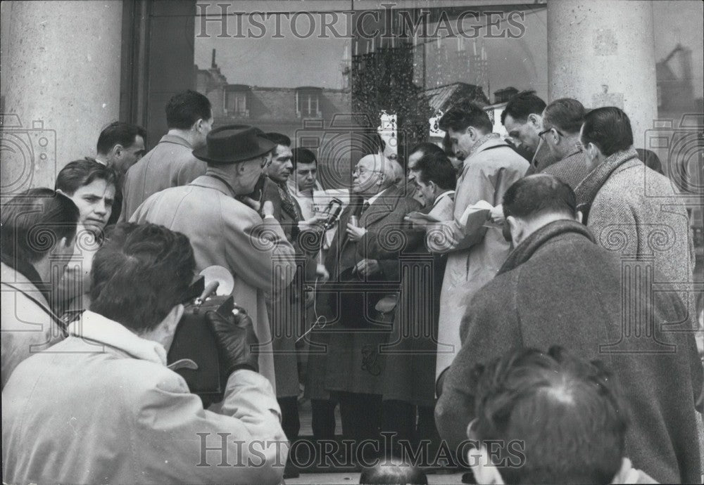 1958 Press Photo Albert Sarrault Arriving at the Elysee-Historic Images