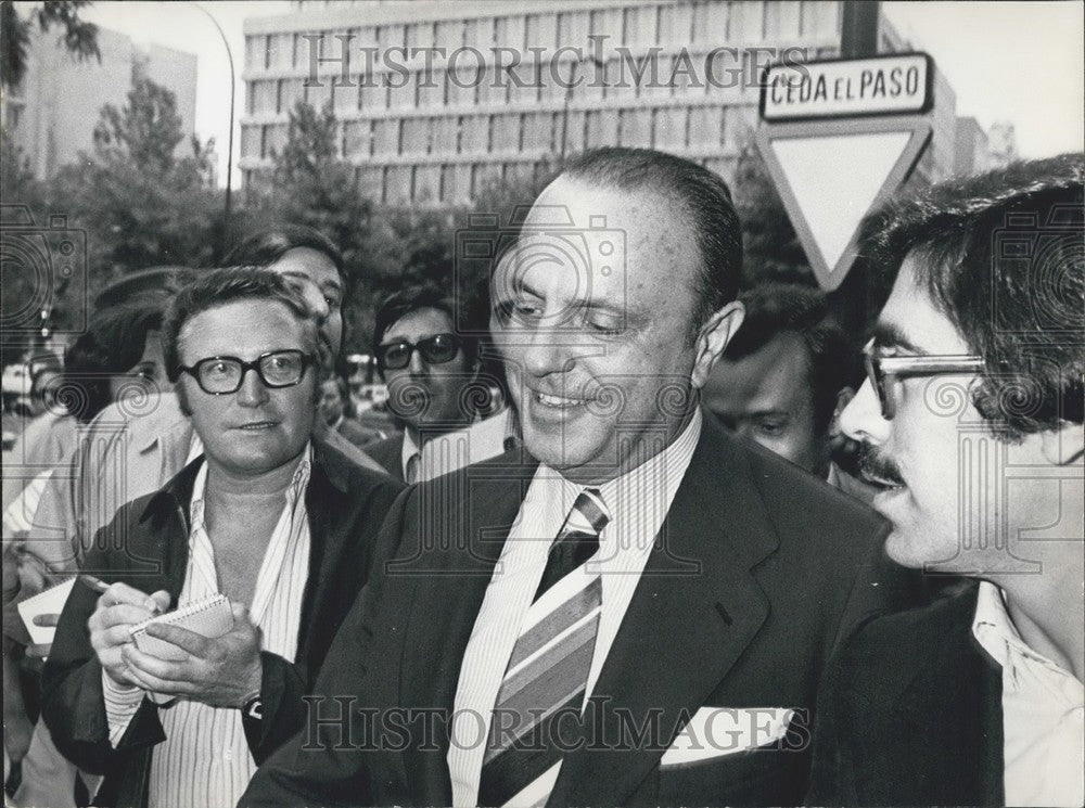 Press Photo Don Manuel Fraga Iriberne & Journalists After Meeting Pres. Arias - Historic Images