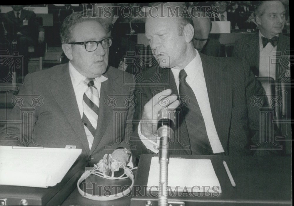 1975 Press Photo Gerald Ford and Henry Kissinger at Helsinki Security Conference - Historic Images