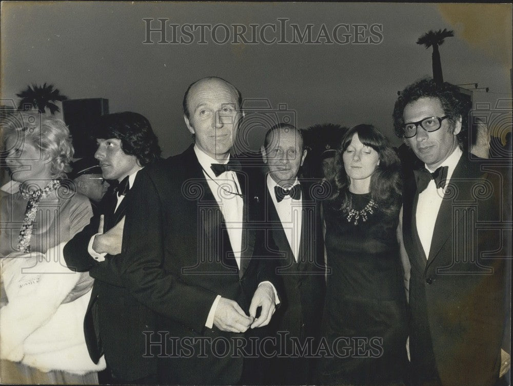 1973 Press Photo Producers Alan Bridges & Jerry Schtzberg, Cannes Film Festival-Historic Images