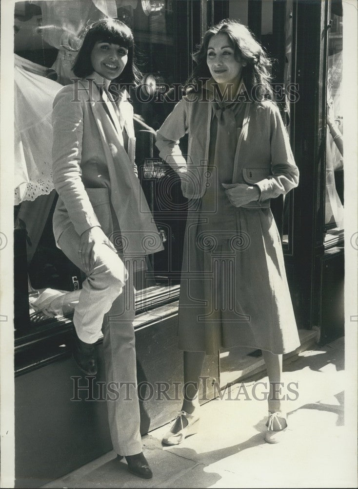 1978 Press Photo Philippe Salvet Models Velvet Outfits Fall-Winter Collection-Historic Images