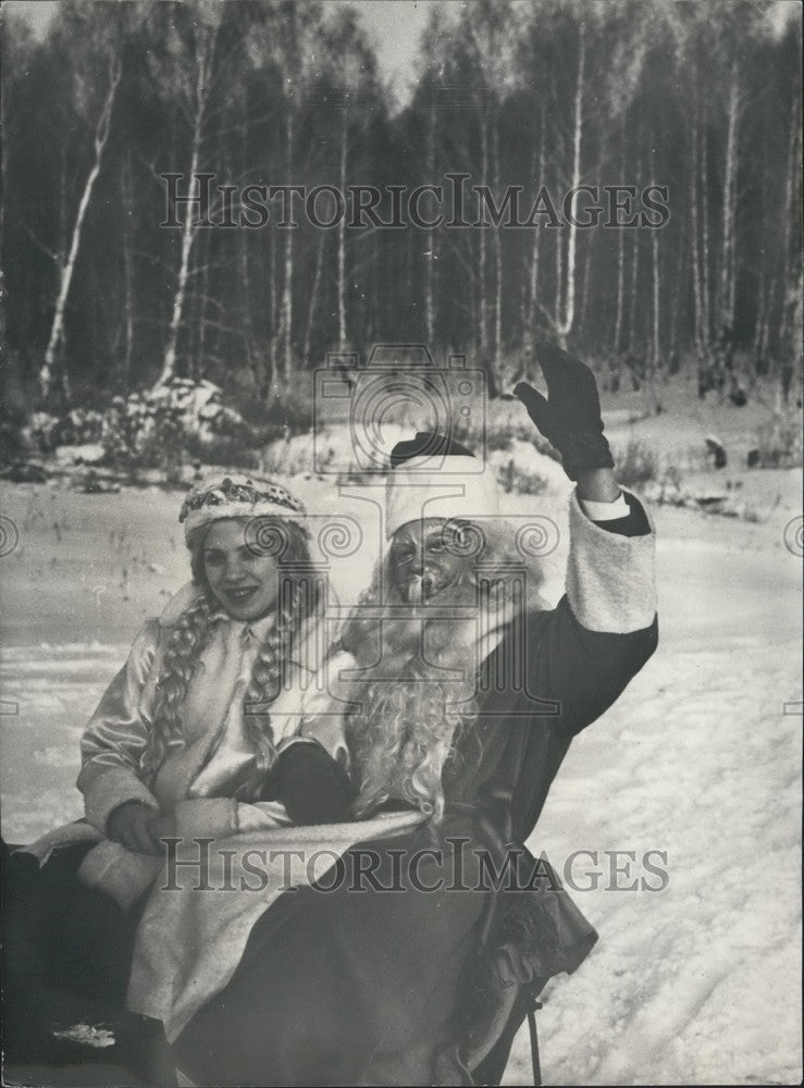 1977, Santa & Snow Princess Ride Sleigh Around World Giving Presents - Historic Images