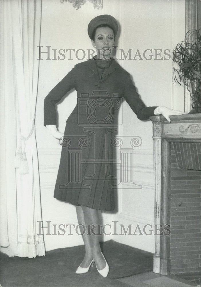 1962, Model Wearing Pierre Balmain "Red Star" Wool Suit - Historic Images
