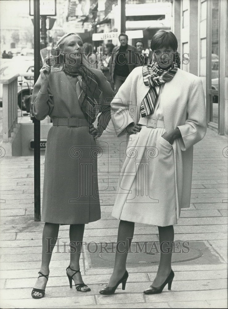 1979 Press Photo Models Wearing Pierre Balmain Spring-Summer Collection Dresses-Historic Images