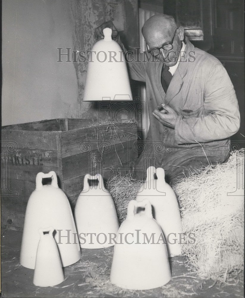 1954 New Bells from East Zone Germany for Bremen. - Historic Images