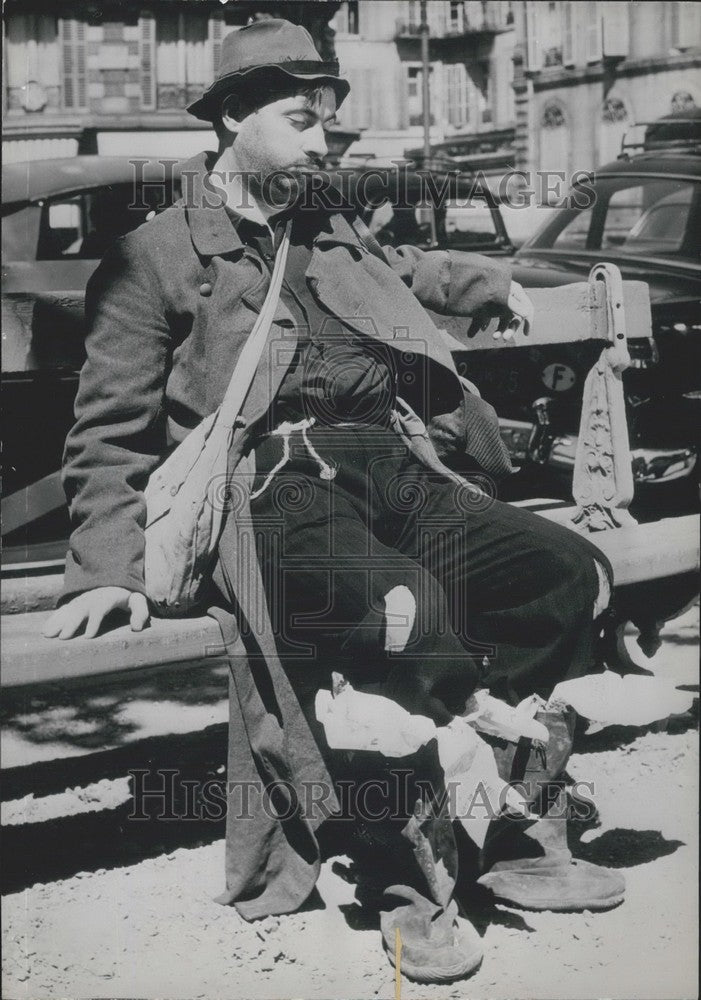 1961, Actor Michel Serrault as Beggar in "The American Beauty" Scene - Historic Images