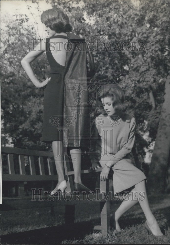 1962 Press Photo Models Wearing Latest Seamed Hose at Fall-Winter Fashion Show-Historic Images