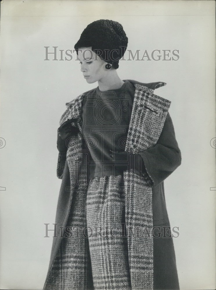 1962 Press Photo Bernard Sagardoy Coat and Dress Ensemble-Historic Images