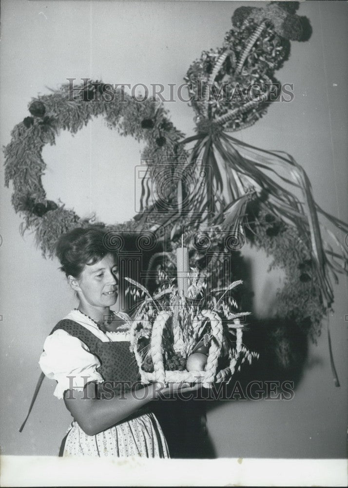 1967 Thanksgiving in Germany. - Historic Images