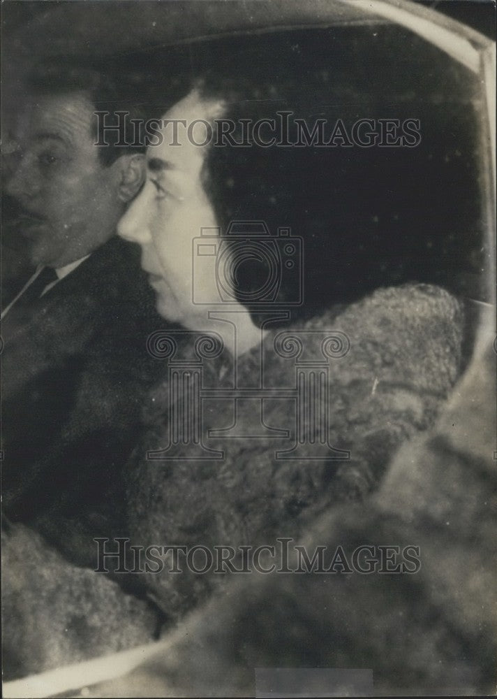 1962 Press Photo Convicted Murderer Jeanne Bordier Goes to La Roquette Prison-Historic Images