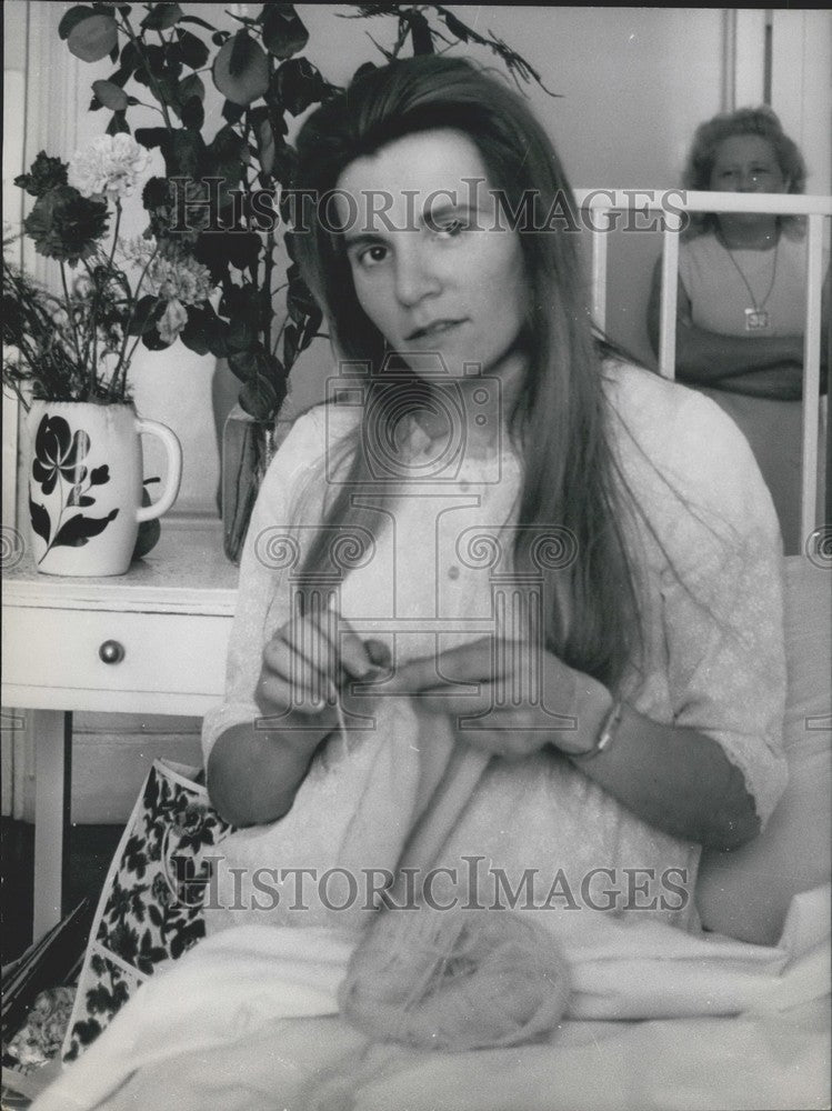 1970 Press Photo Triplets Mother Nicole Colonval-Historic Images