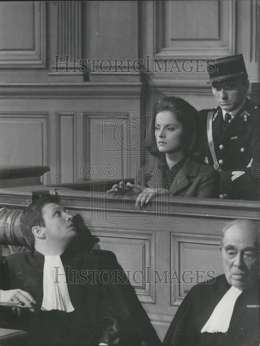 1963 Press Photo Italian Actress Virna Lisi in "Don't Tempt the Devil" Scene-Historic Images
