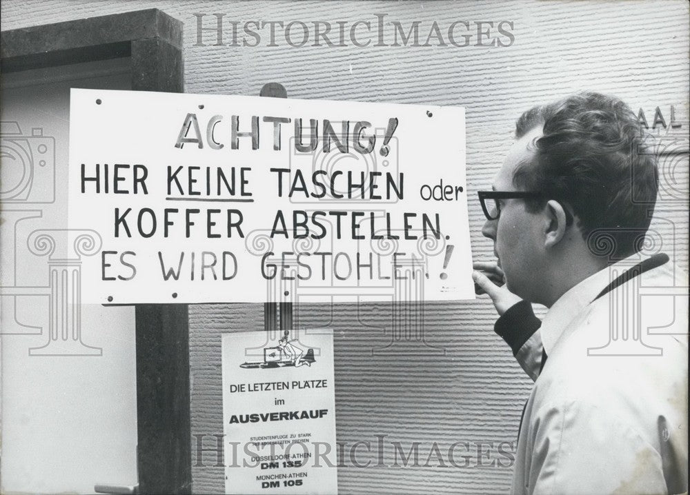 1966 Press Photo Sign Warning Bonn University Students About Property Thieves. - Historic Images