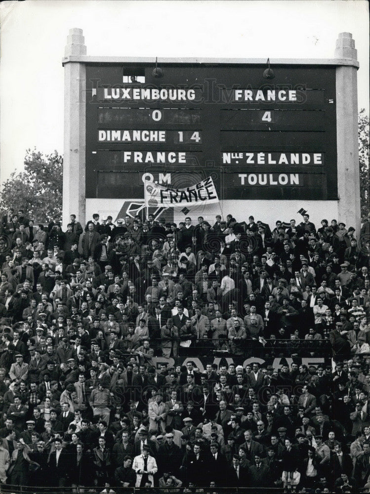 Press Photo France Beats Luxembourg & Qualifies for World Cup in July in England-Historic Images