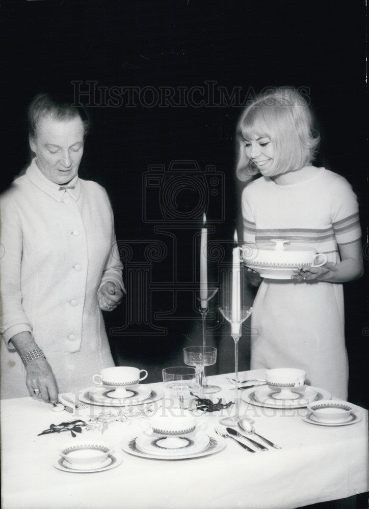 1966, Ilka Boessneck. Party Fairy.&quot; Munich.&quot; - Historic Images