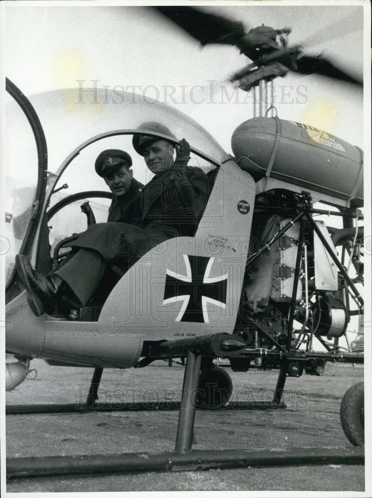 1957 Press Photo First Helicopter for German Armed Forces. - Historic Images