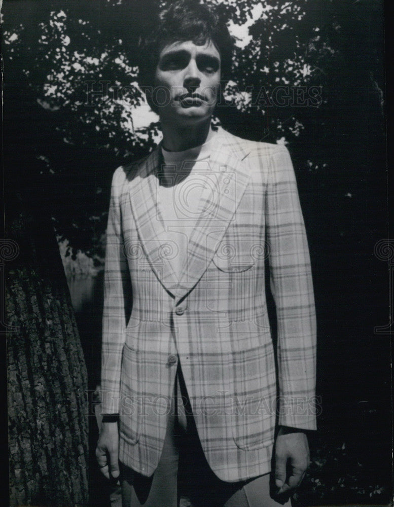 1971 Press Photo Young Men's Summer Fashion Wool Madras Two-Button Jacket-Historic Images