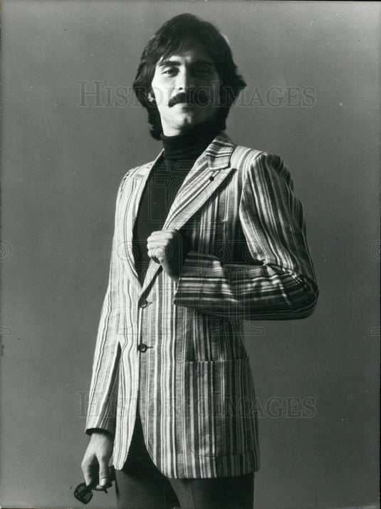 1972, Men's Striped Blazers Replace Solid Colors - Historic Images