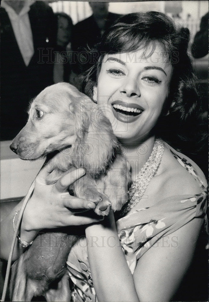 1959 Press Photo Sandra Milo Italian Actress Paris Filming "The Green Mare" - Historic Images