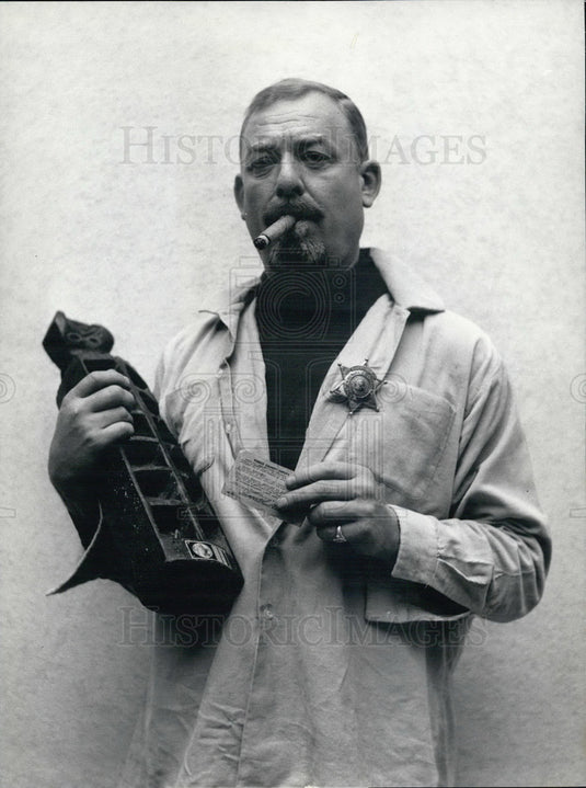 Press Photo Peter Rhyiner, Promoter Of Ancient Sumerian Game, The Serata - Historic Images